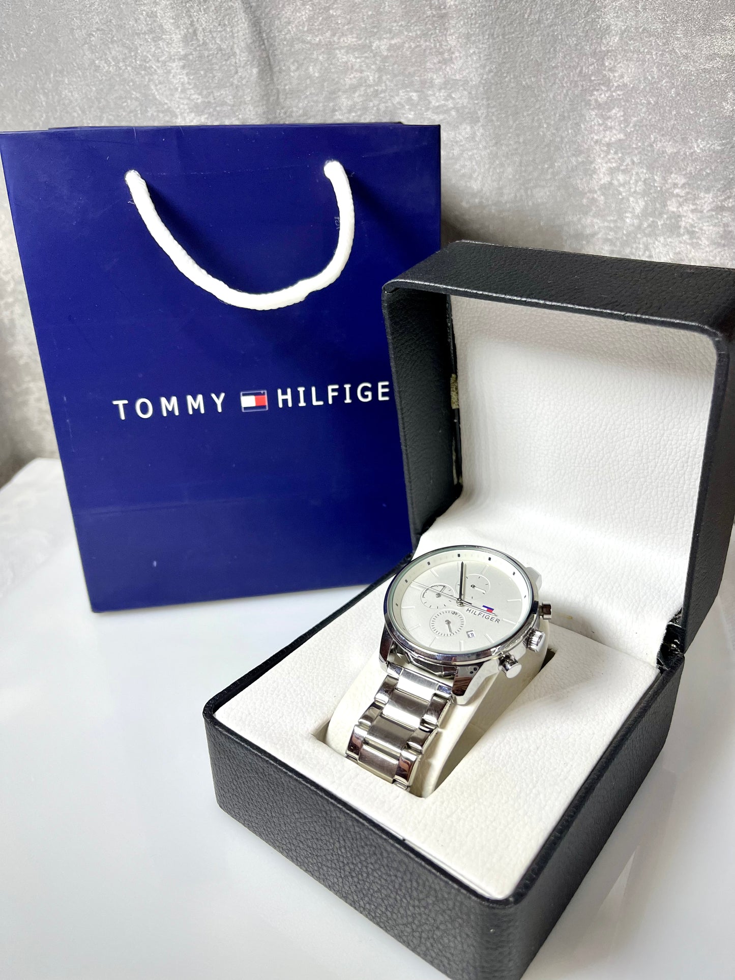 TOMMY HILFIGER CHRONOGRAPH
