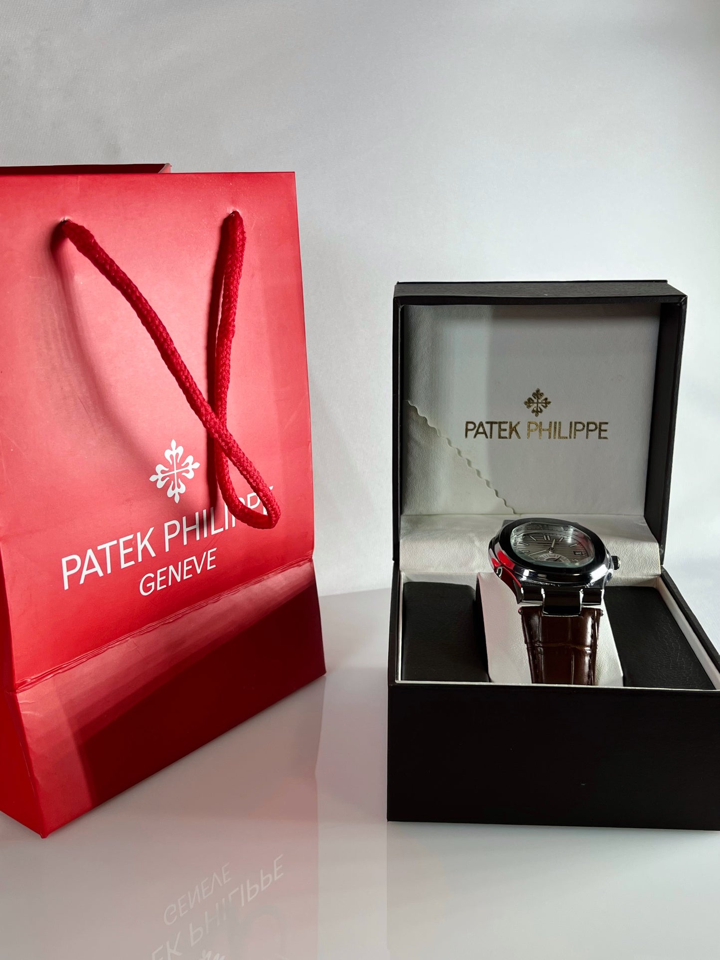 PATEK PHILIPPE NAUTILUS